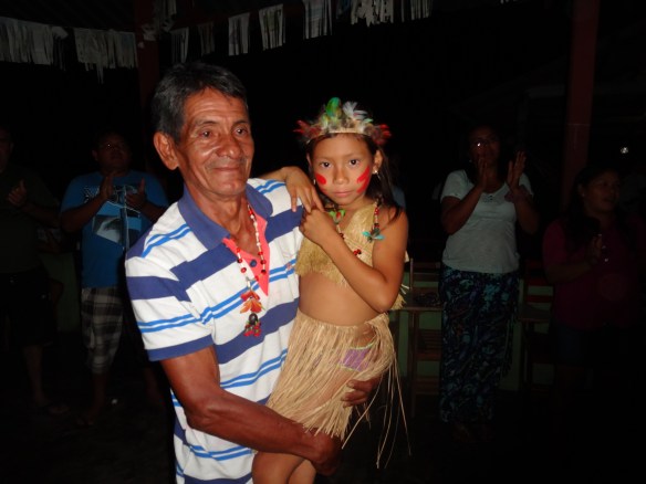 Braz de Oliveira França foi um dos homenageados em Acariquara. O líder Baré teve atuação e participou no processo de criação da ACIMRN na época em que passou na diretoria da FOIRN. Foto: SETCOM/FOIRN