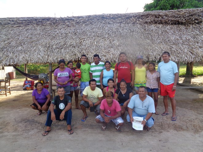 Comunidade Bacabal do Rio Aracá.