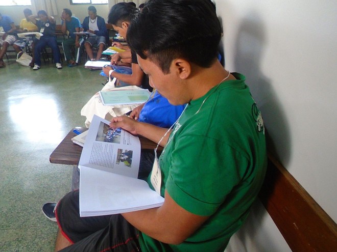 Participantes da curso em atividades. Foto: Isaias Fontes/FOIRN