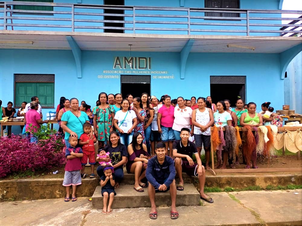Mulheres da Associação AMIDI e ASSAI participam da I Oficina do Intercâmbio de conhecimento das Técnicas Tradicionais no Distrito de&nbsp;Yauarete