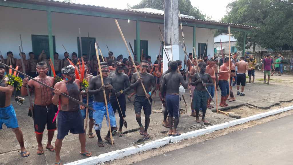 OS YANOMAMI DE MARAUIÁ MANIFESTAM POR SEUS DIREITOS À SAÚDE INDÍGENA